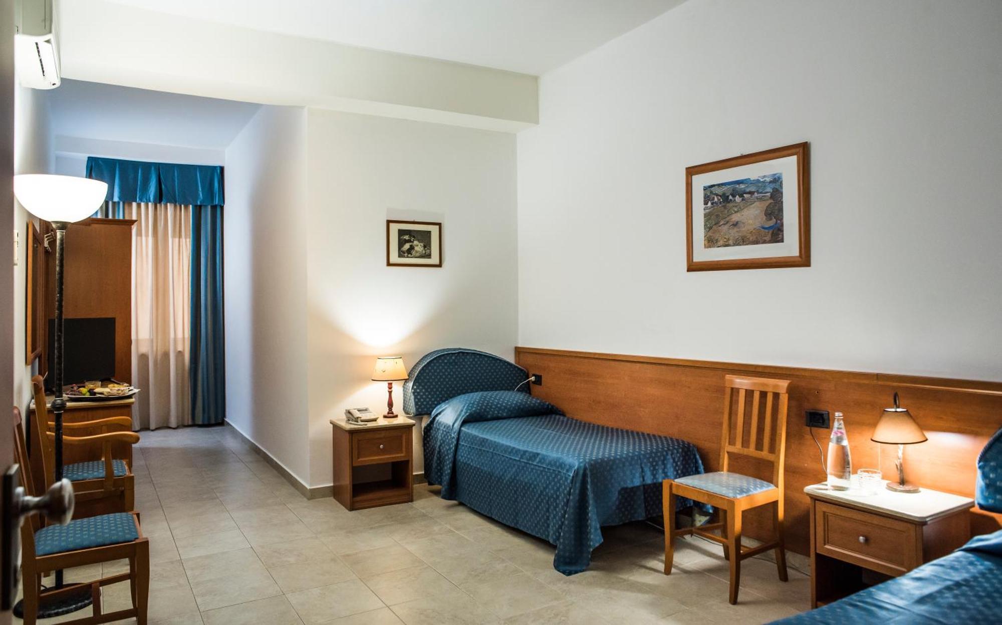 פיאצה ארמרינה Gh Hotel מראה חיצוני תמונה