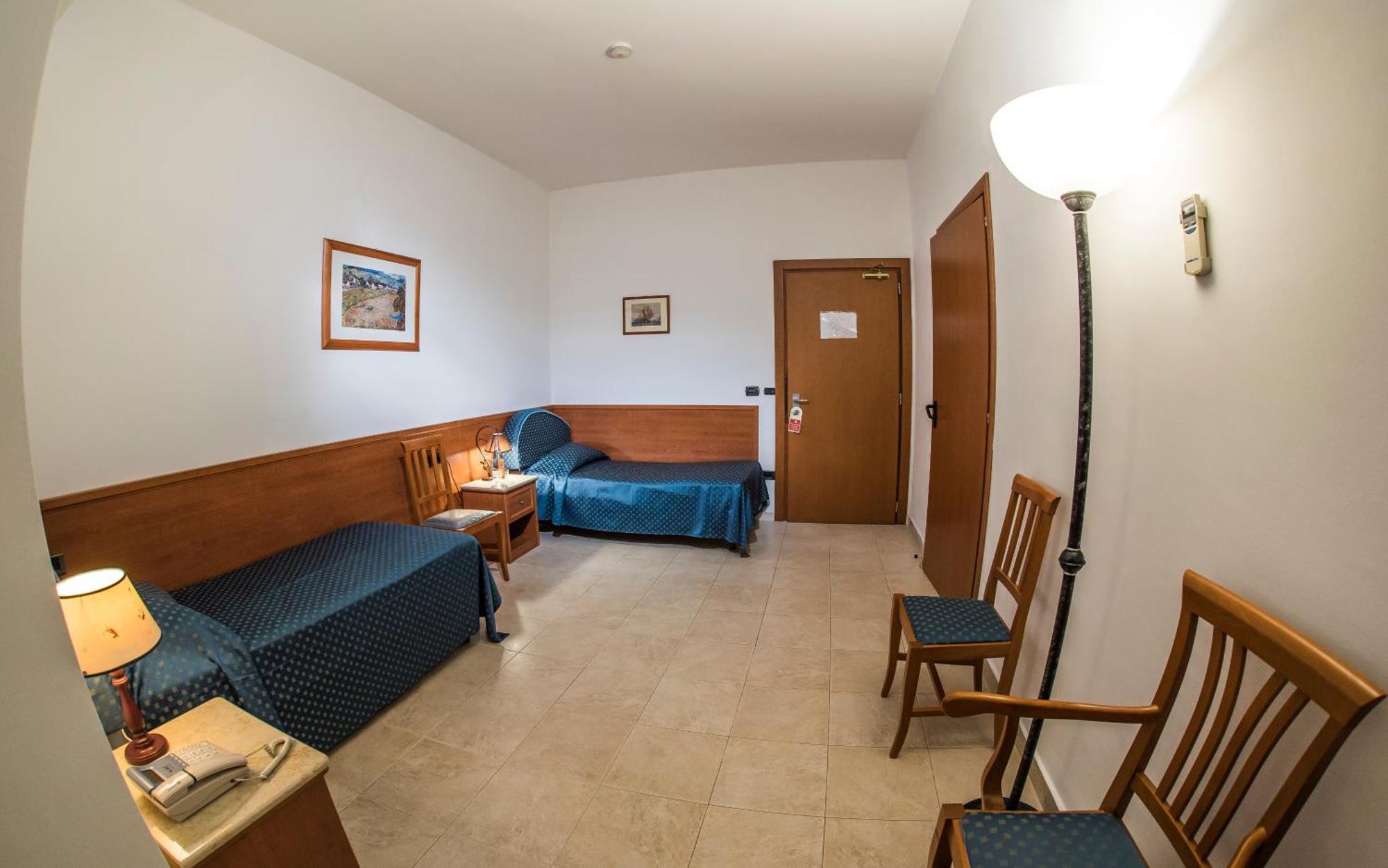 פיאצה ארמרינה Gh Hotel מראה חיצוני תמונה