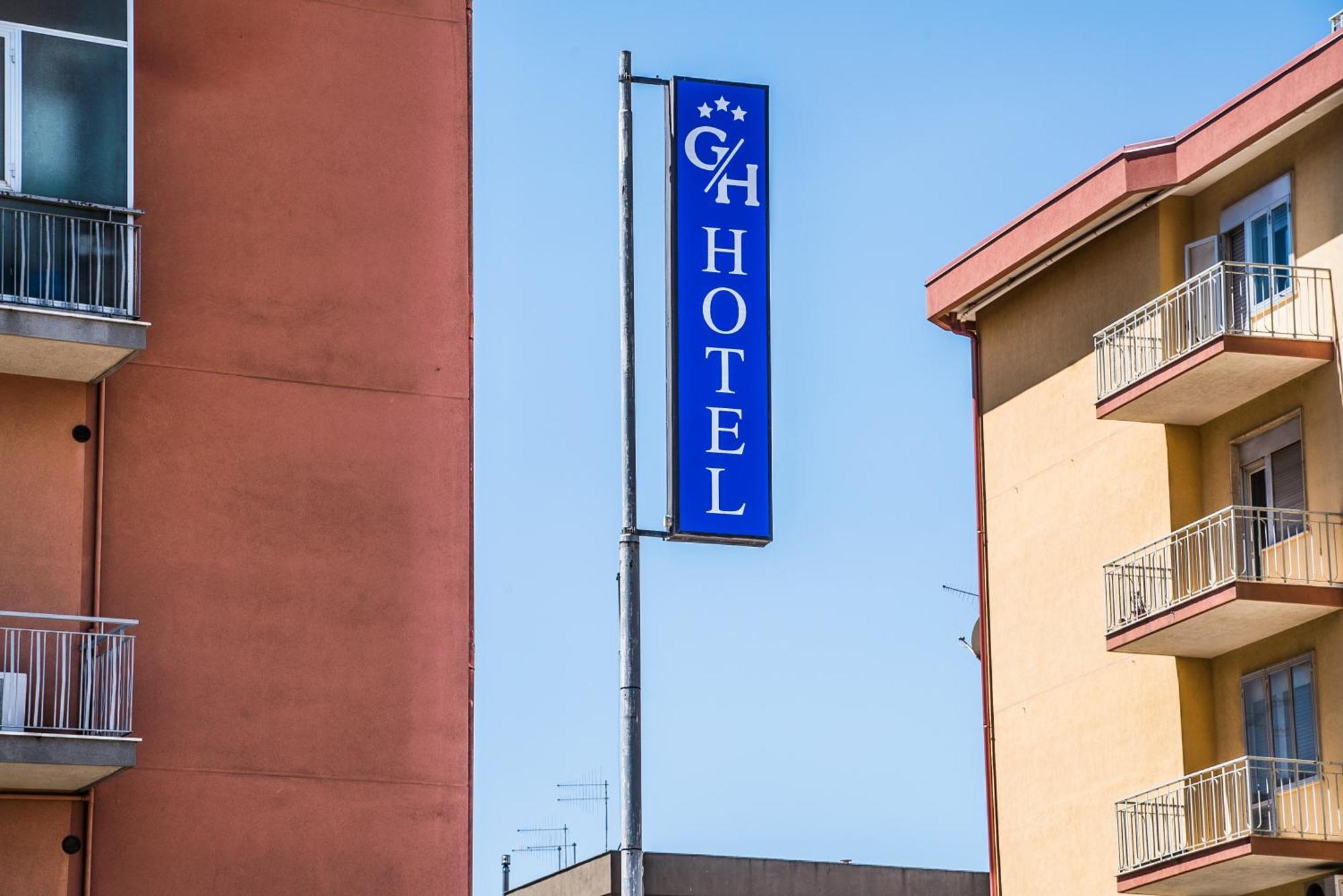 פיאצה ארמרינה Gh Hotel מראה חיצוני תמונה