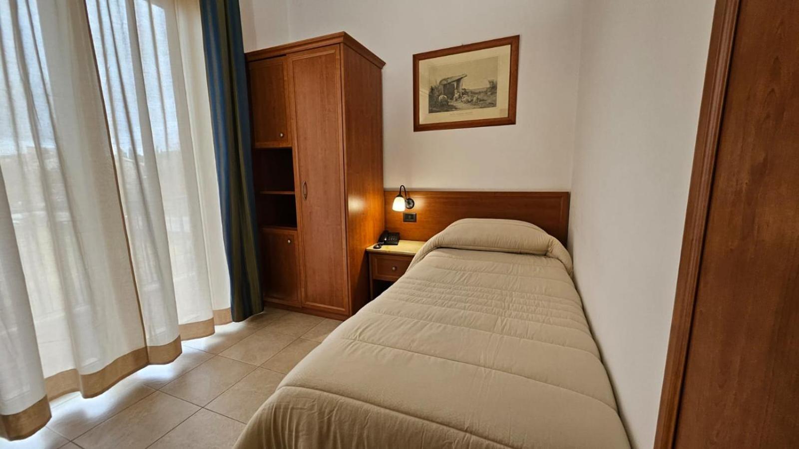 פיאצה ארמרינה Gh Hotel מראה חיצוני תמונה