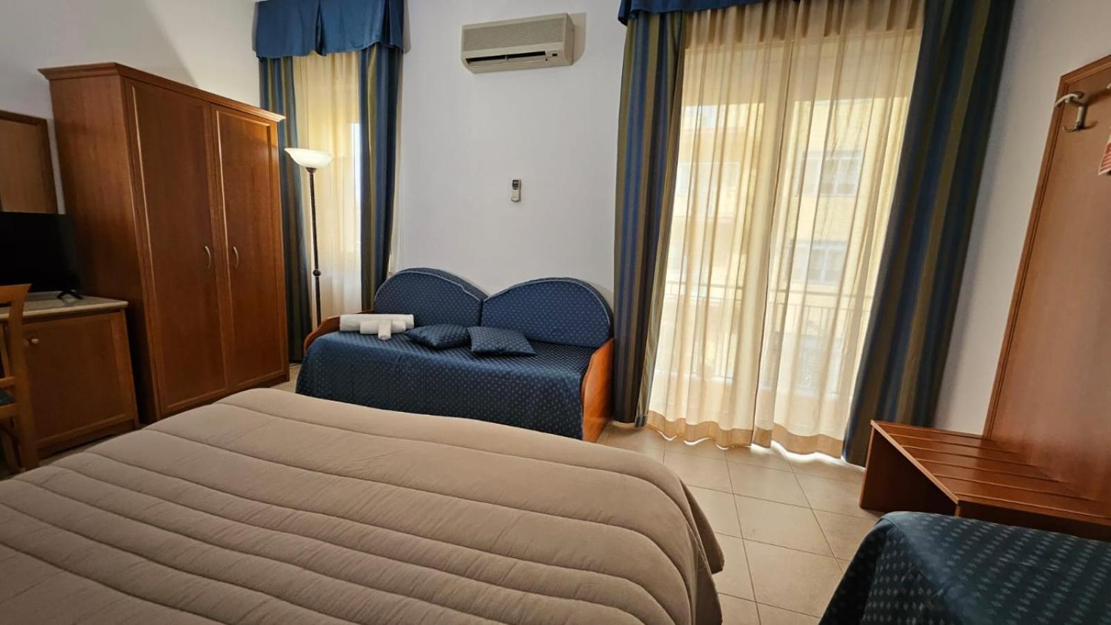 פיאצה ארמרינה Gh Hotel מראה חיצוני תמונה